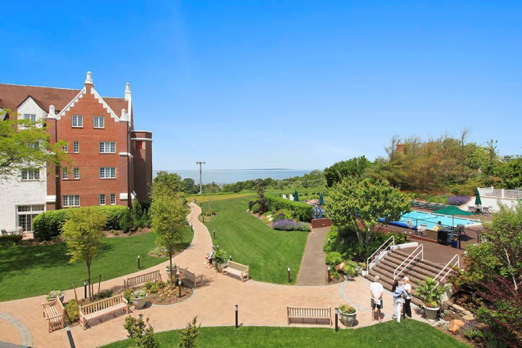 Hotel Montauk Manor Chambre photo The Village Green
